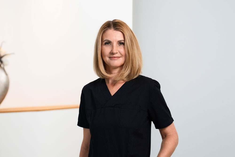 zahnarzt-euskirchen-Elena_Knats