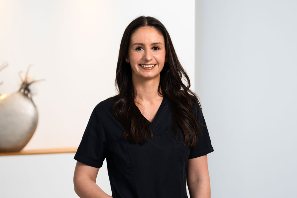 zahnarzt-euskirchen-Kim-Mohadjeri