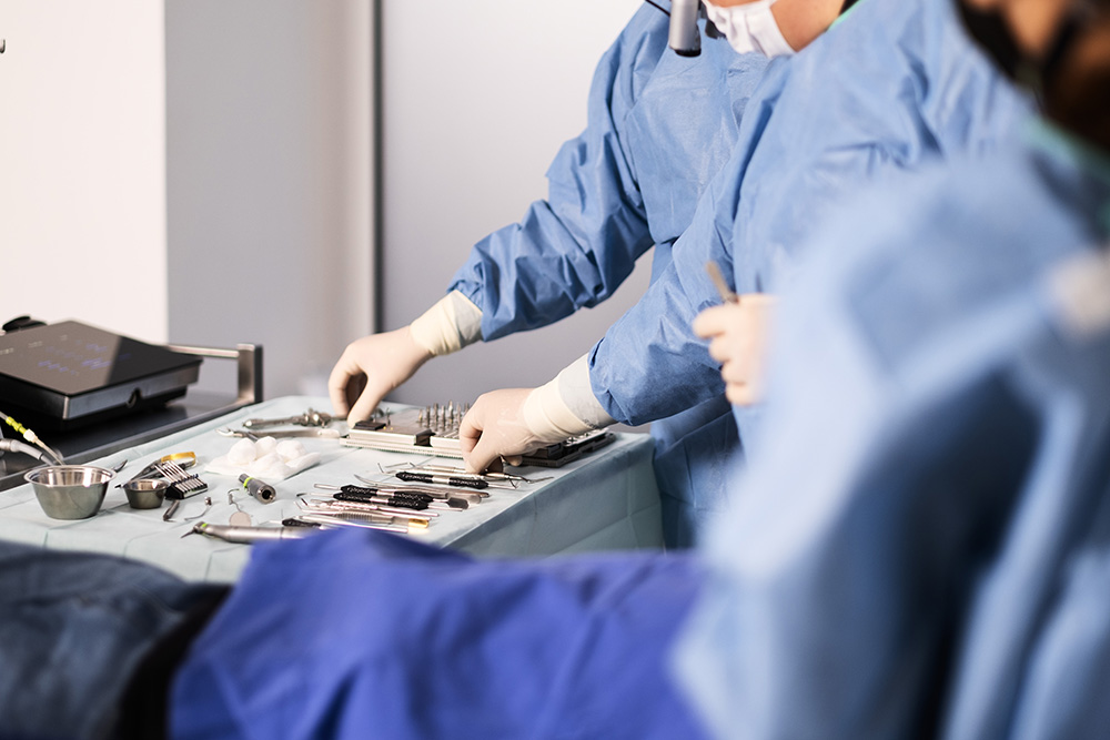 zahnarzt-euskirchen- l-oralchirurgie-dscf2454